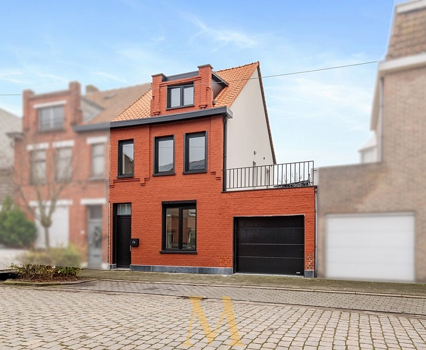 1 019bdd0e e934 72df bbe8 60a06cb5c0b8