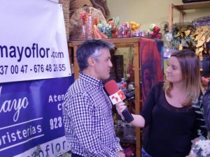 Javier Fernandez - entrevistado en el taller de flores