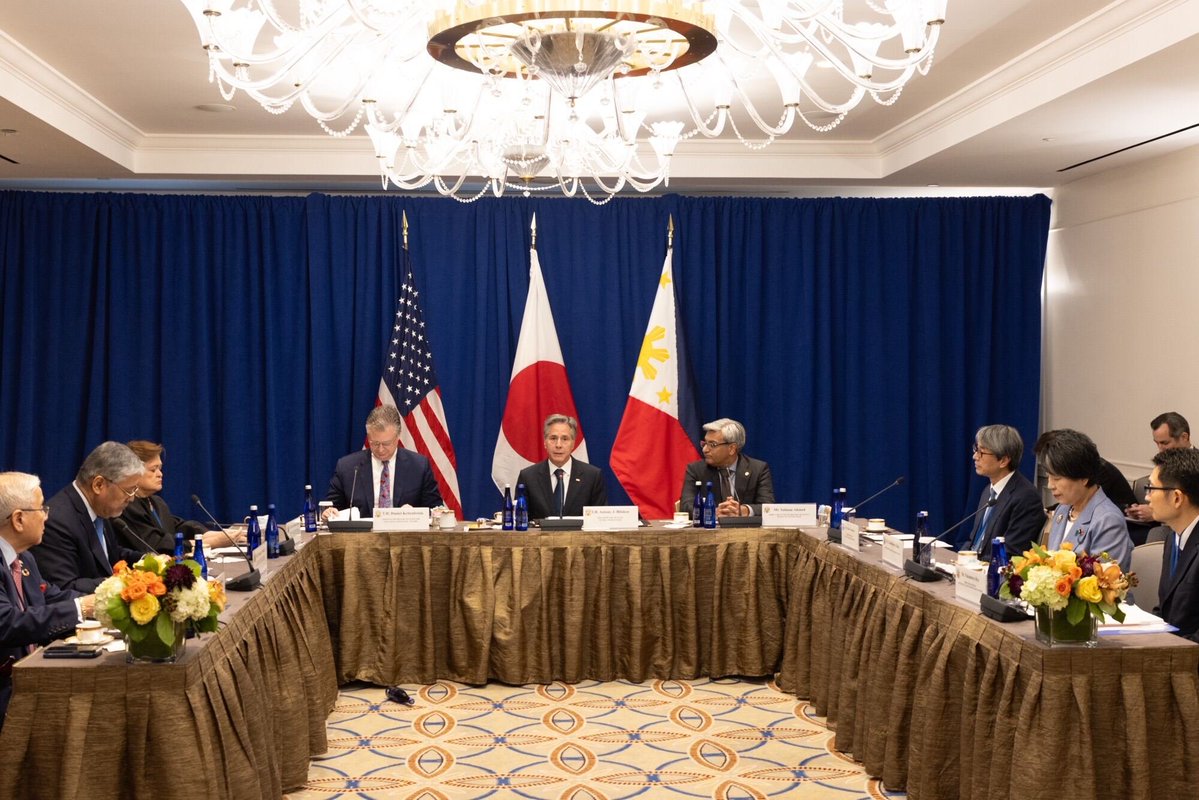 PH-US-Japan trilateral cooperation in Indo-Pacific region gains ground — DFA chief thumbnail