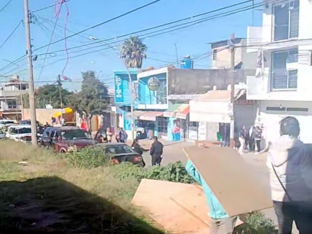 Un comerciante del tianguis de San Pablo Xochimehuacán, fue ejecutado la mañana de este domingo; los responsables escaparon.