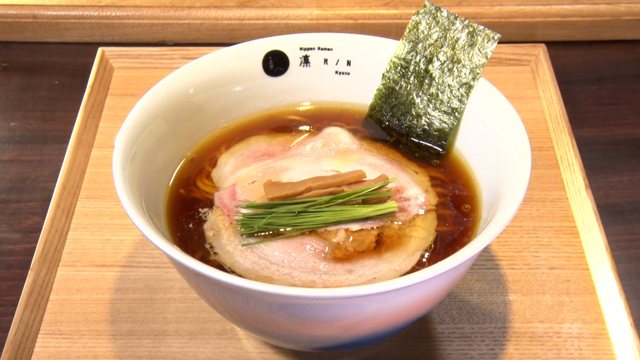 醤油らぁ麺