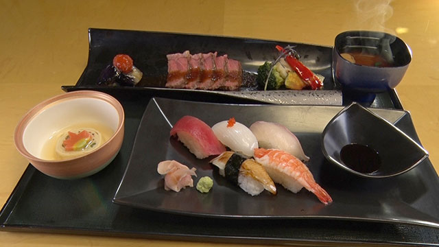 【彩道】牛ステーキと握り寿司御膳 2440円