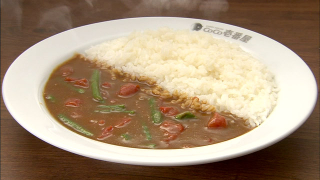 トマトアスパラカレー630円