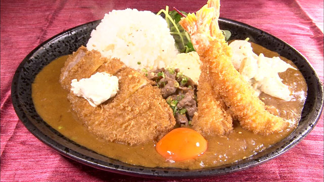 杉もと屋スペジャルカレー全部のせ1580円