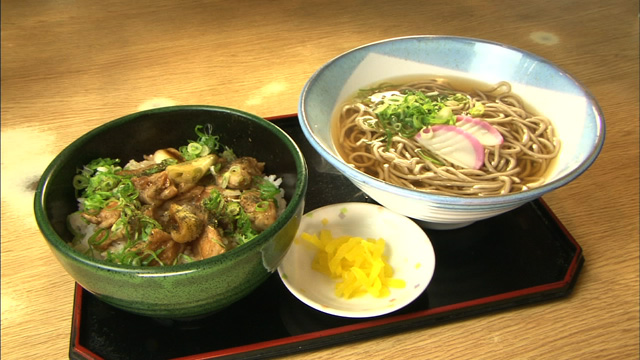 きつねうどん300円