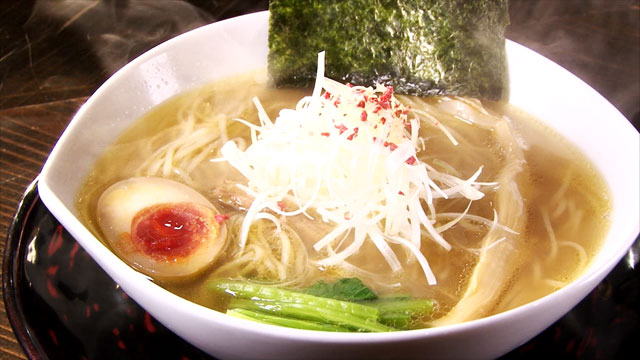 近江塩鶏麺700円