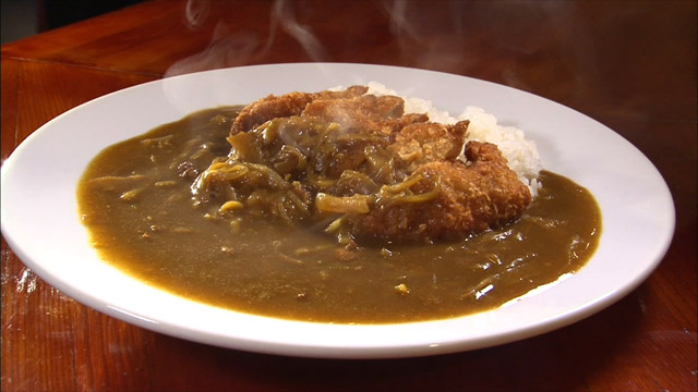 チキンカツカレー 950円