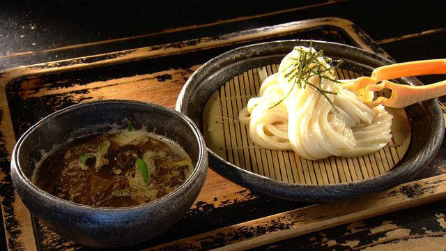 牛のホルモンのつけ麺1050円