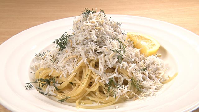 瀬戸内レモンとシラスのパスタ 1280円（税込み）