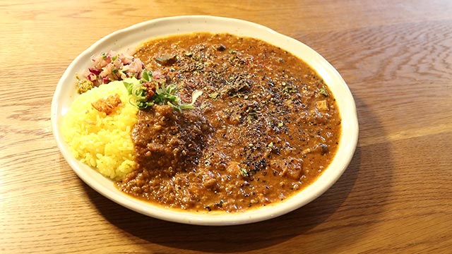 【20食限定】麻辣豚バラキーマカレー 900円（税込み）