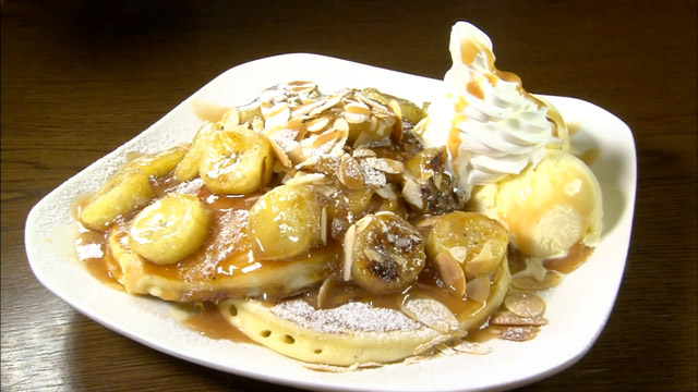 キャラメルバナナパンケーキ900円