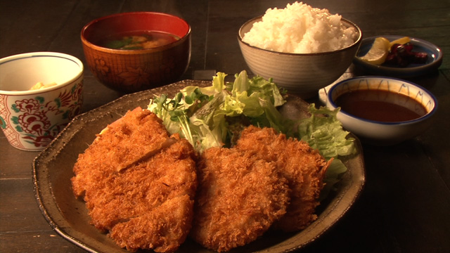 トン・ヒレ定食1150円