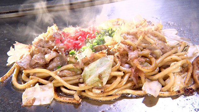 とんこつクリーム焼きそば 900円