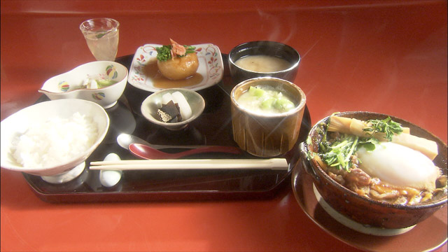 あやこや御膳1000円(税込)※1日限定30食、ご飯おかわり自由