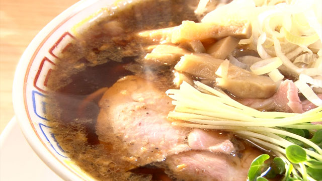 サバ醤油そば 700円