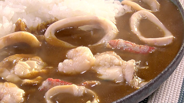 函館五島軒の海鮮カレー 864円