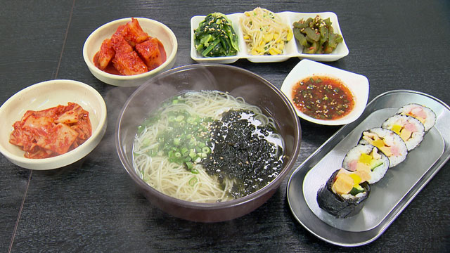 【モーニング】韓国風にゅう麺(キンパ付)