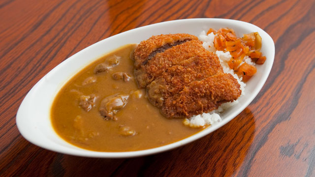 ビーフカツカレー1430円(税込み)