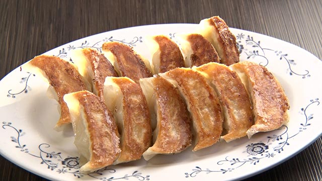 大阪王極旨餃子 6個 286円(税込)