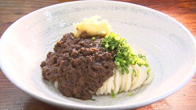 チーズ天キーマカレーうどん 900円＋税