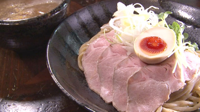 つけ麺(並)900円※土日祝限定