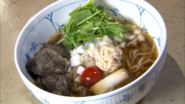 淡麗らーめん(鶏モモ焼きトッピング)1000円