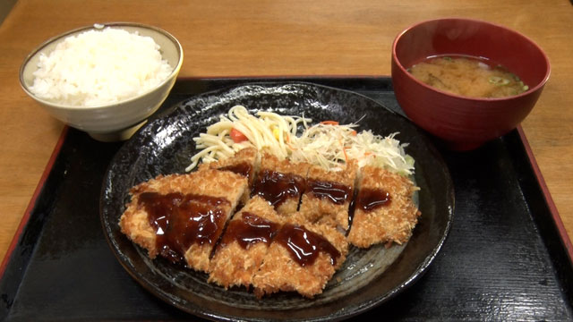 チキンカツ定食