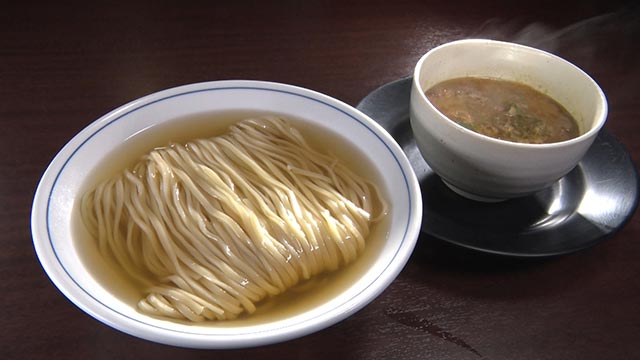 サンマ水つけ麺 850円（税込み）