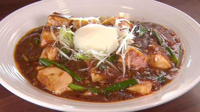 もっちり太麺のとろ玉麻婆焼そば 699円