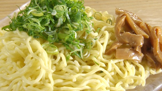 ラーメン 324円