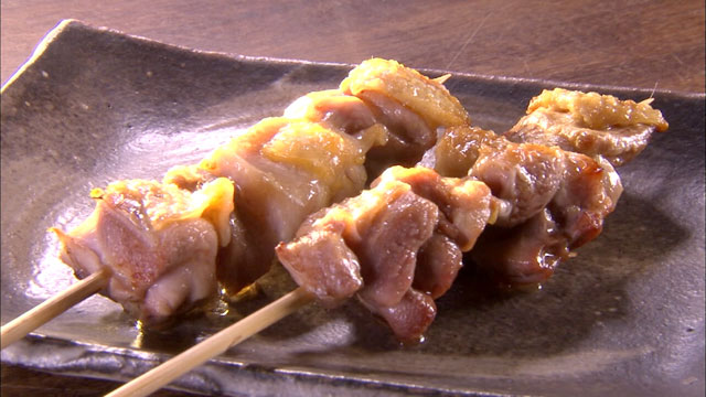 もも肉(若鶏162円・ひね鶏249円)