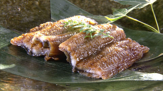 琵琶湖産 うなぎ蒲焼2000円～※大きさによって異なります