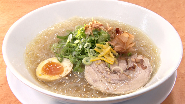 麺の代わりに春雨でヘルシー？日本ラーメン風はるさー麺 702円