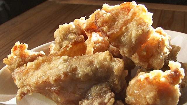 名物からあげ300円