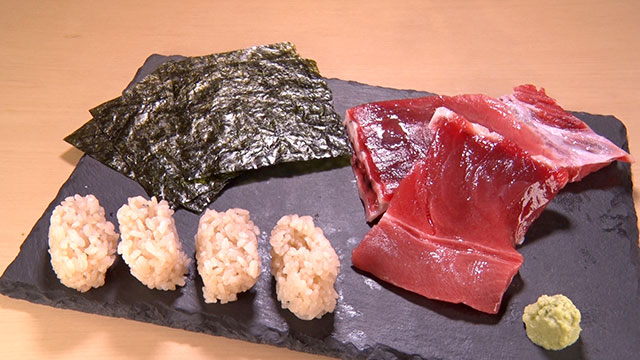 天然みなみマグロ中落ちほじくり手巻き 399円