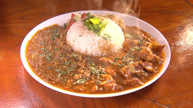 あいがけカレー 700円