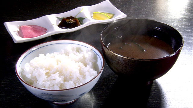【イートインカフェ】ごはん&お味噌汁セット (お漬物つき) 540円