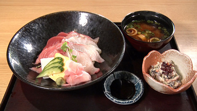 近大マグロと選抜鮮魚の海鮮丼 1850円