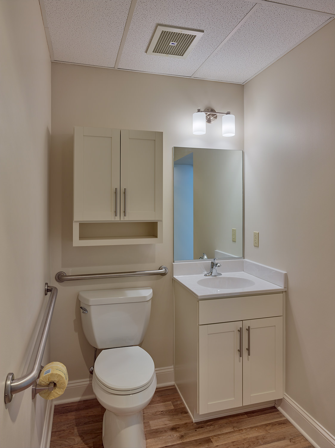 Souderton Apartments Bathroom a