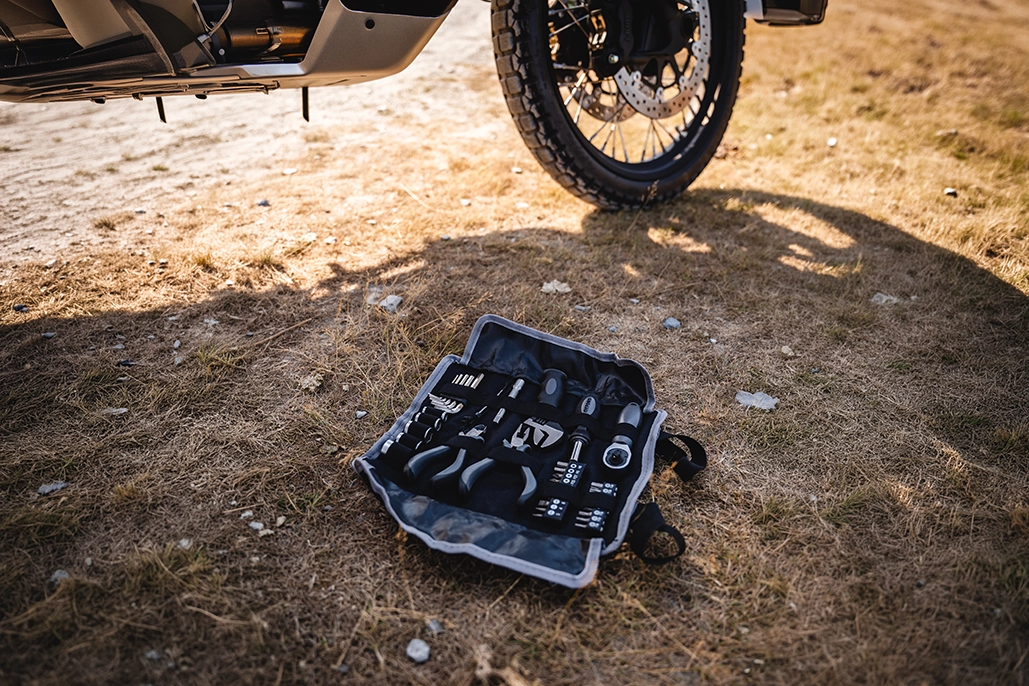 New From Oxford Tool Roll Pro 01