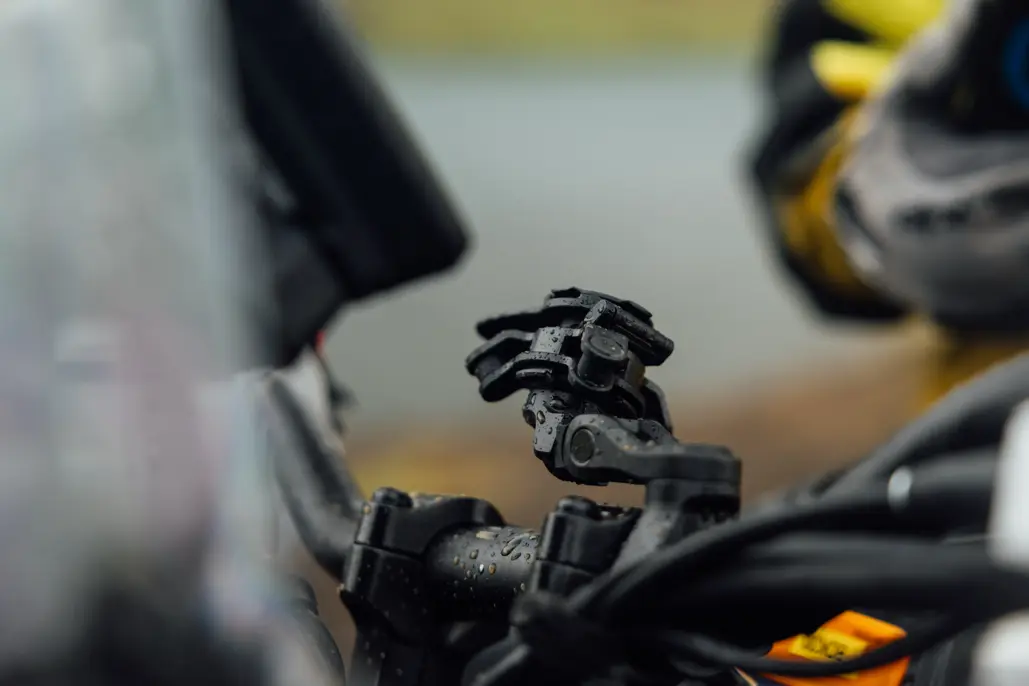 Quad Lock The Worlds Most Secure Motorcycle Mount Now Fully Adjustable 01