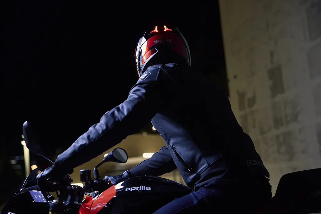 Shark Launches The Skwal Icup F1 Inspired Led Signature 02