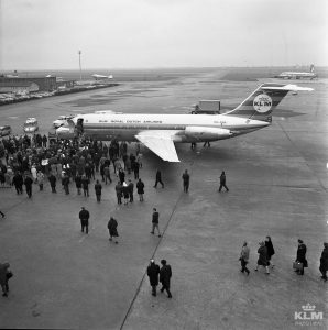 Miss Santa Monica and the DC-9 - KLM Blog