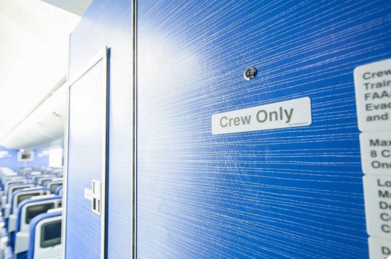 Photos: Secret Room Where Flight Attendants Sleep on 777-300ER Flights