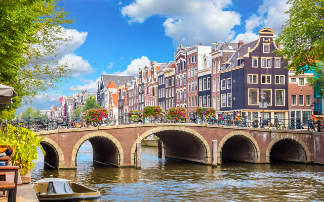 9a78e83a-83d5-4fb6-a1f5-873556db1648AHemaileuropeheader.jpg