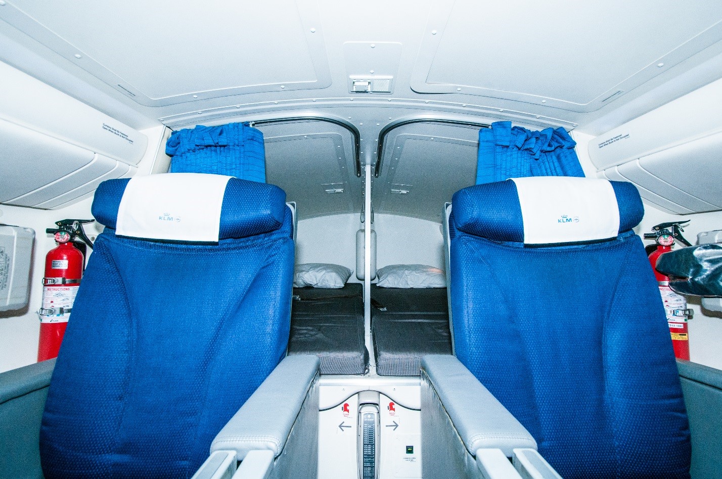 Where Do Crew Members Sleep On LongHaul Flights?