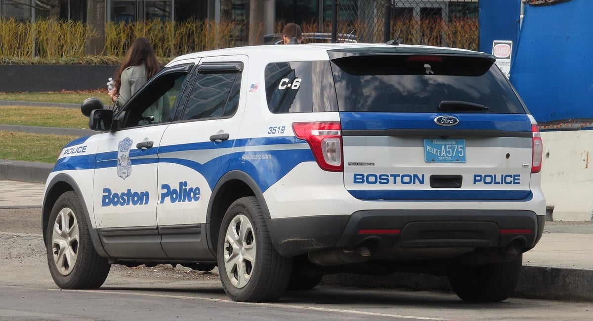 38-year-old Dorchester woman arrested for armed robbery after attacking victim with glass bottle