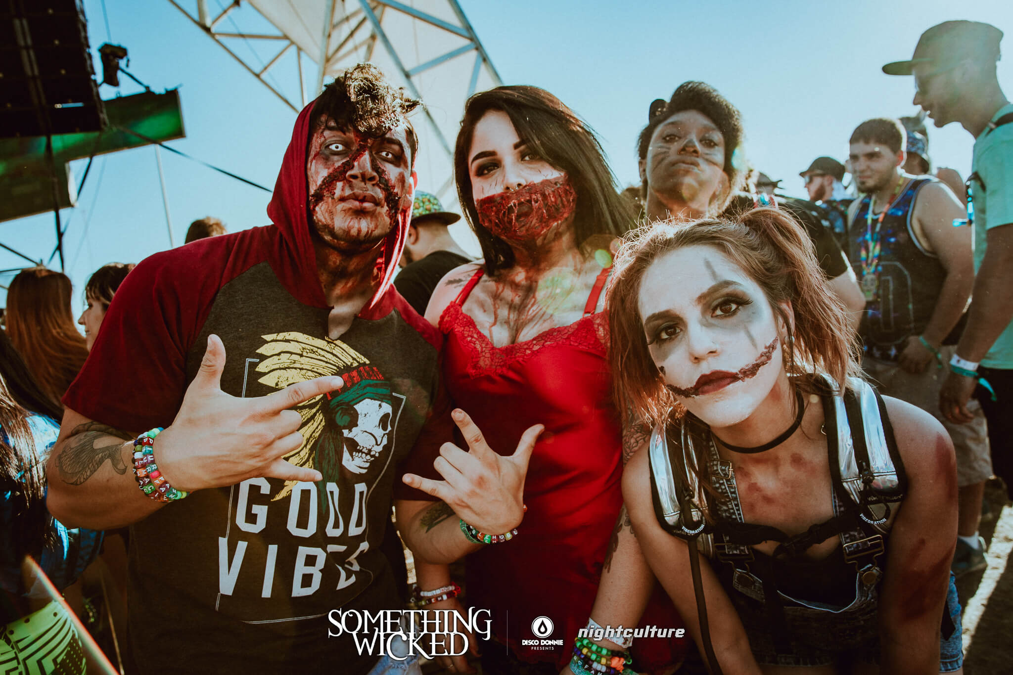 festive fans at something wicked