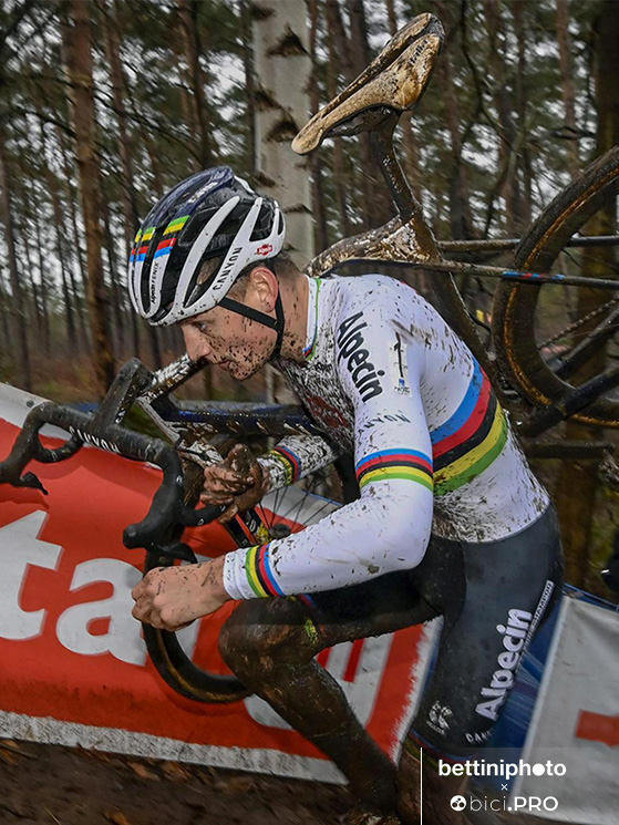 Mathieu Van der Poel, Herentals 2020