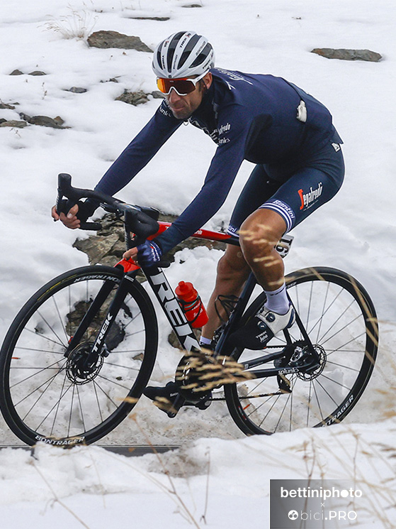 Vincenzo Nibali, discesa Stelvio, Giro d'Italia 2020